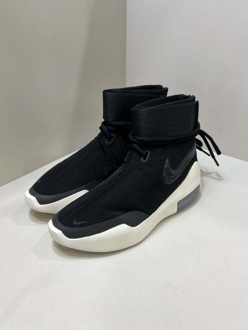 全新未使用 maje 全新 40码 maje FOG 高帮 篮球鞋   原盒