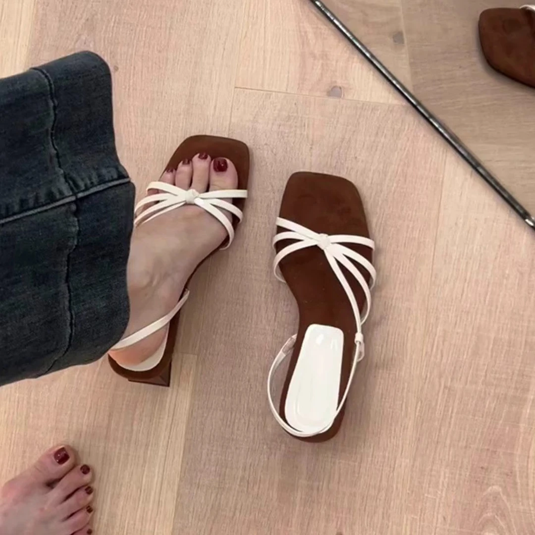 超火！~法式一字带高跟凉鞋女方头气质露趾配裙子复古坡跟罗马鞋