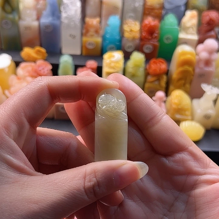 老挝石印石手工定制1.8厘米，梅花，包刻字