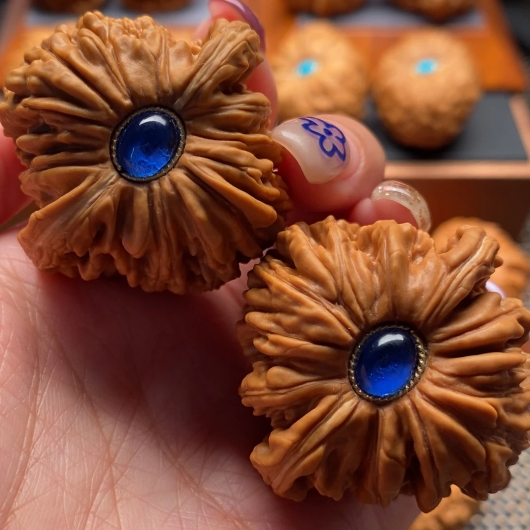 文玩核桃把件43尺寸四座楼