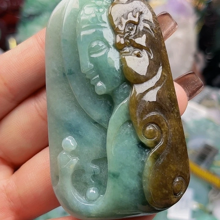 翡翠未镶嵌颈饰挂件
