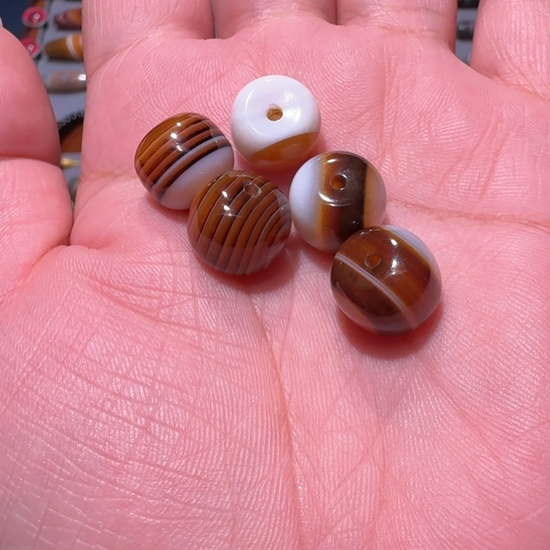 玛瑙/玉髓颈饰合金