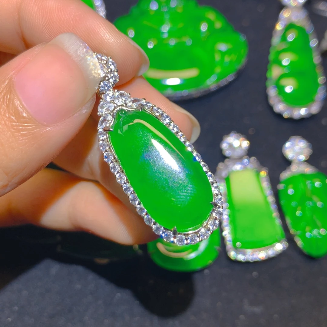 翡翠银S925镶嵌颈饰