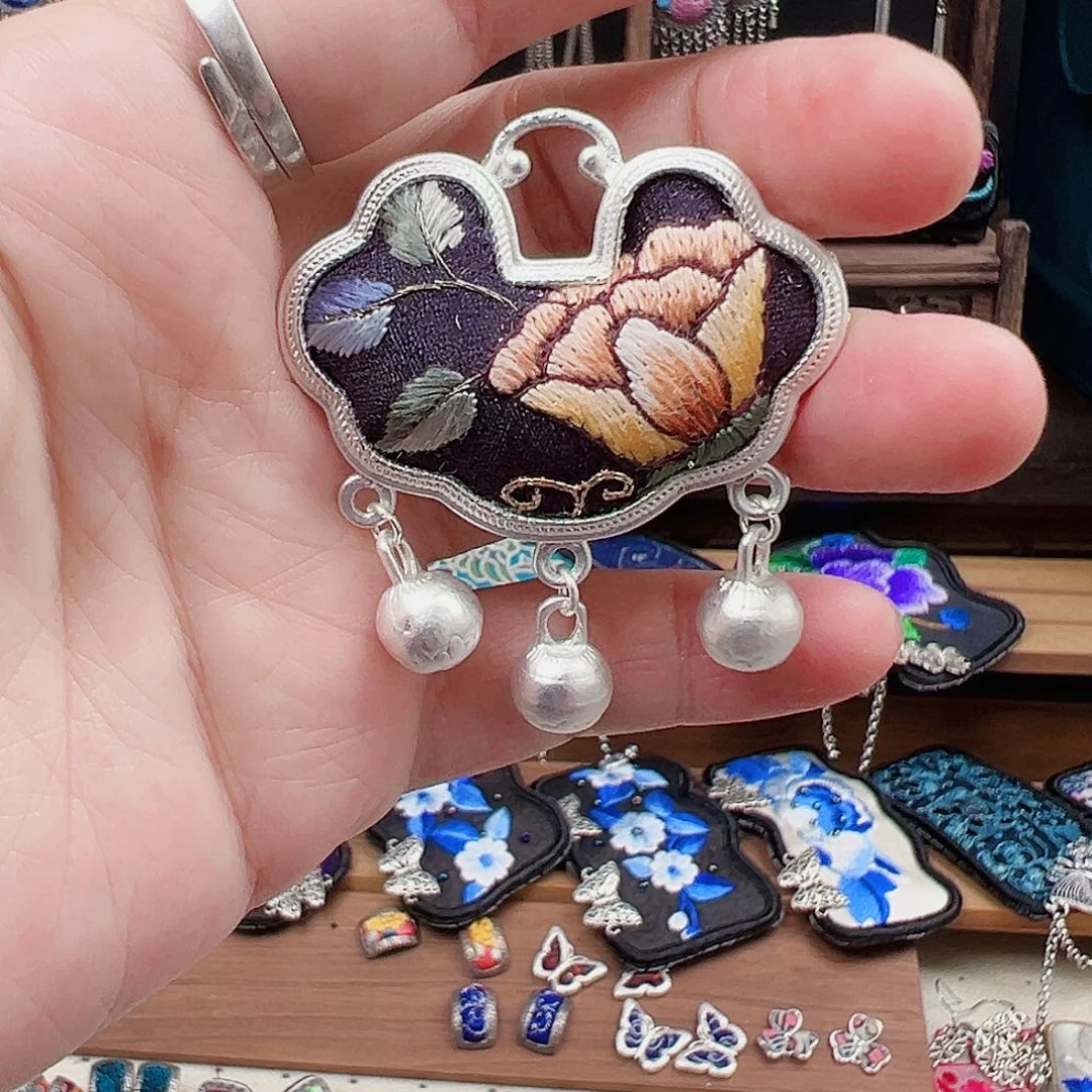 织绣手工刺绣工艺品