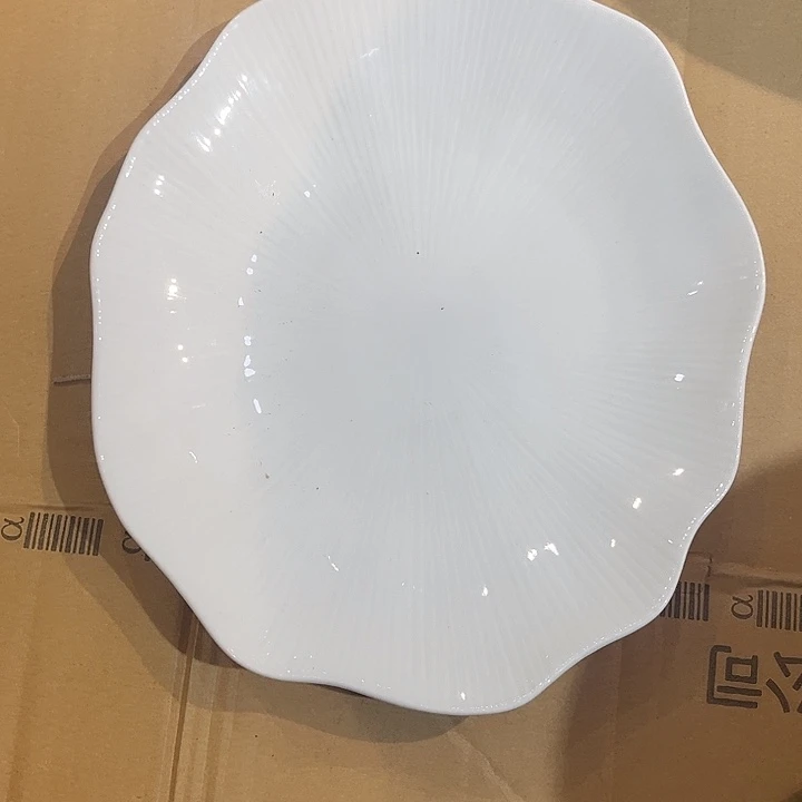 9寸白玉瓷异形盘陶瓷
