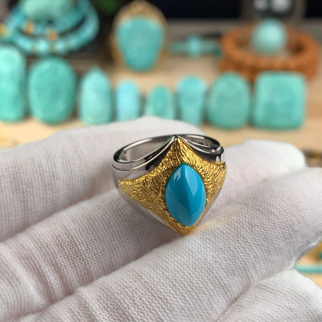 绿松石18K金镶嵌精品戒指