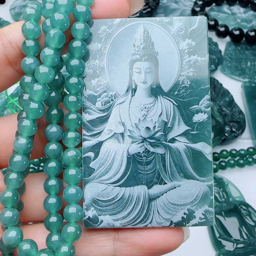 颈饰未镶嵌翡翠多样性发货天然的A货翡翠