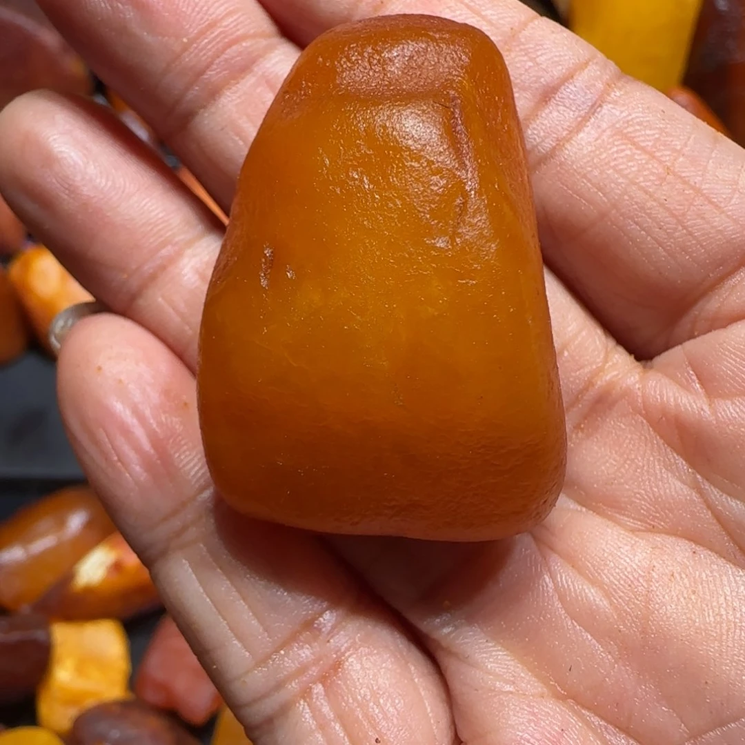 定制琥珀未镶嵌专属定制