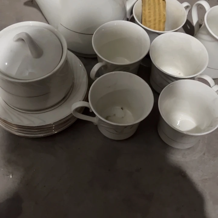 老货盘子碗啥都有