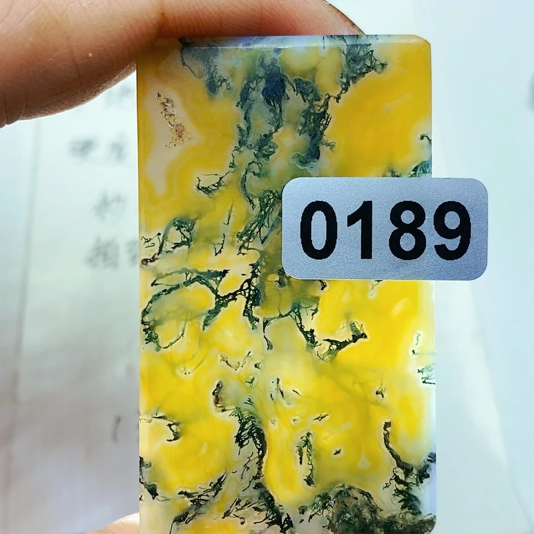 未镶嵌颈饰玛瑙/玉髓L*n