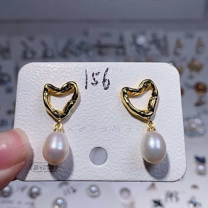 耳饰未镶嵌淡水珍珠