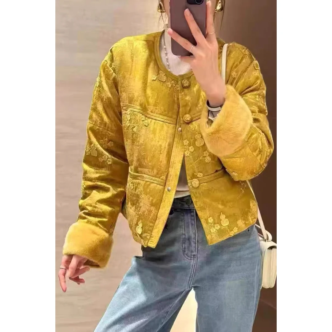 8252 獭兔毛拼接袖口国风短款羽绒服外套90白鸭绒洋气提花上衣