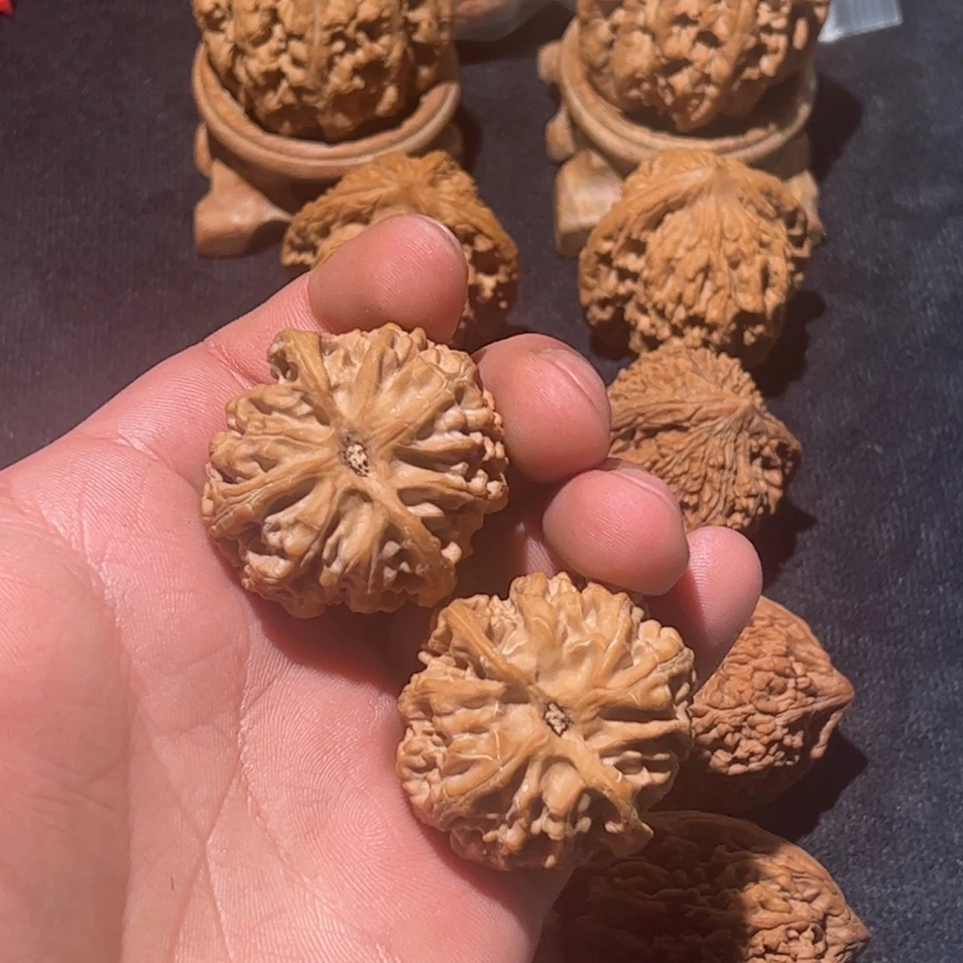 文玩核桃吊坠39苹果