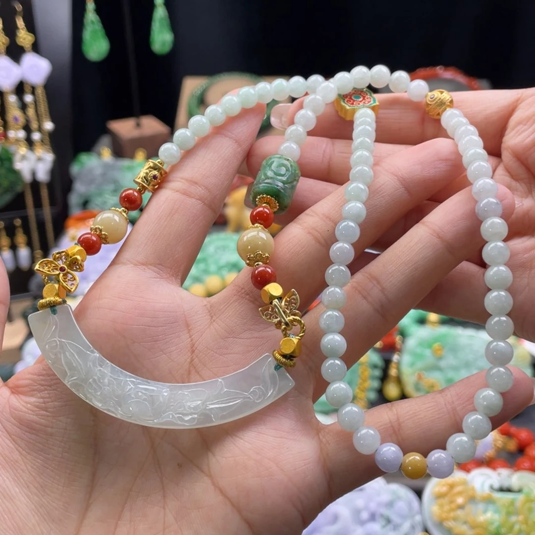 翡翠颈饰未镶嵌代编织