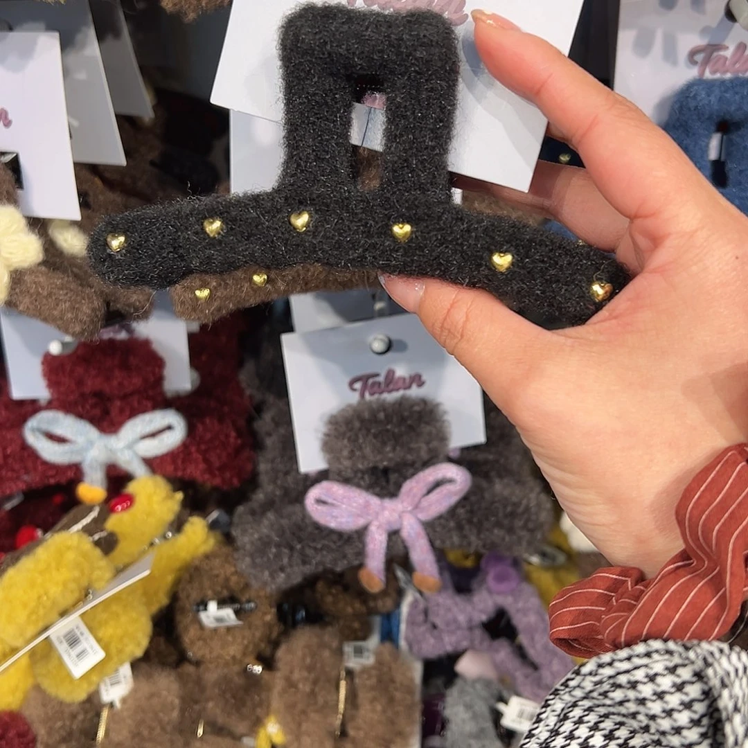 布艺铁合金黑色抓夹