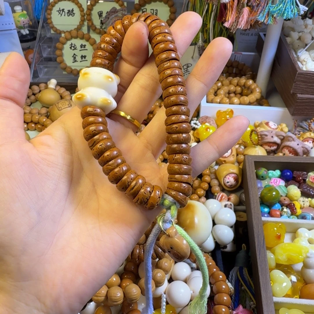 吊坠猴头核桃桃核甜甜圈