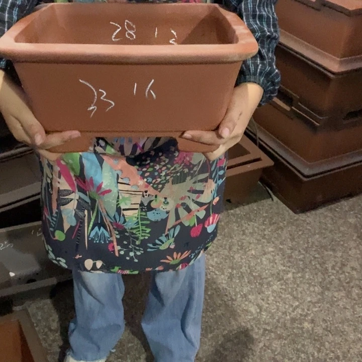 花盆紫砂来的是不容易