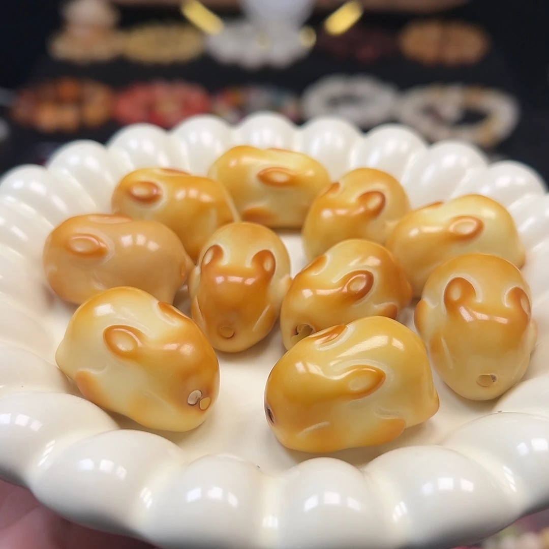 手串菩提根/象牙果微瑕卡33左右炭烧牙果趴趴兔10颗孔道有坏