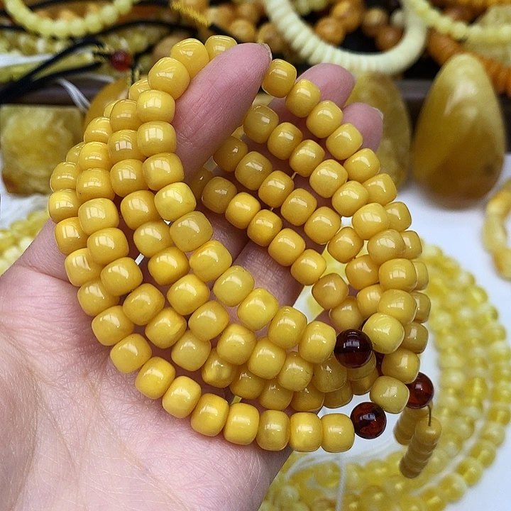蜜蜡未镶嵌珠宝奇石