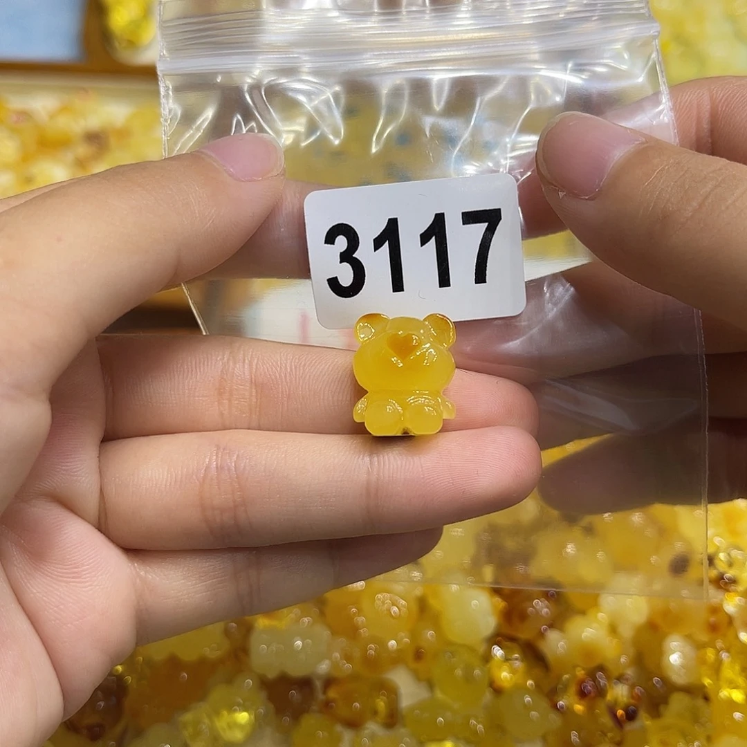 琥珀未镶嵌珠宝奇石