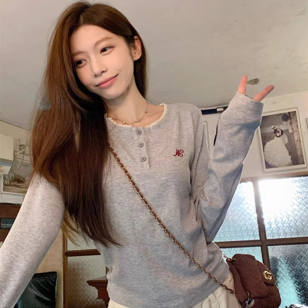 春秋新款入秋衣服韩版大码长袖T恤设计感ins棉质显瘦针织打底上衣