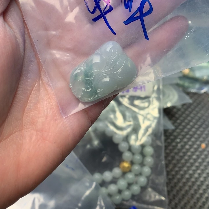 定制翡翠未镶嵌中**园