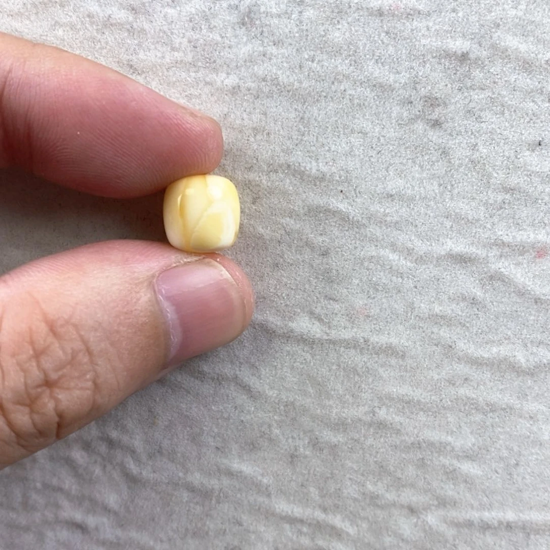 琥珀手链未镶嵌Y****A蜜蜡