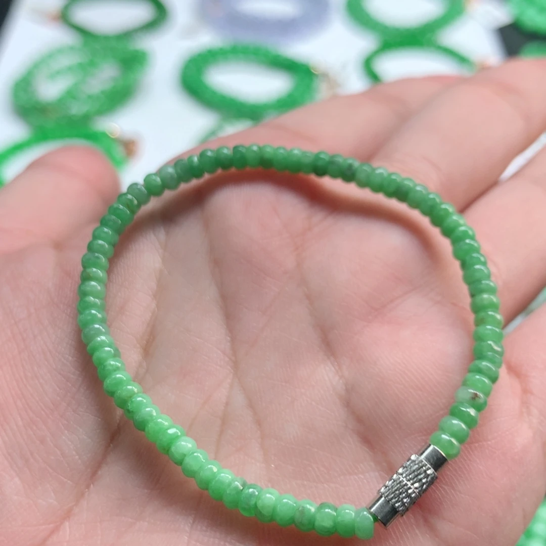 翡翠未镶嵌手链翡翠