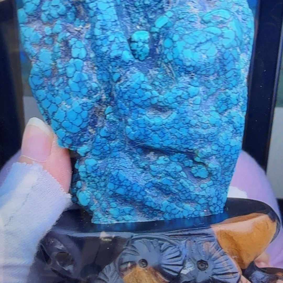 东***n绿松石未镶嵌珠宝奇石