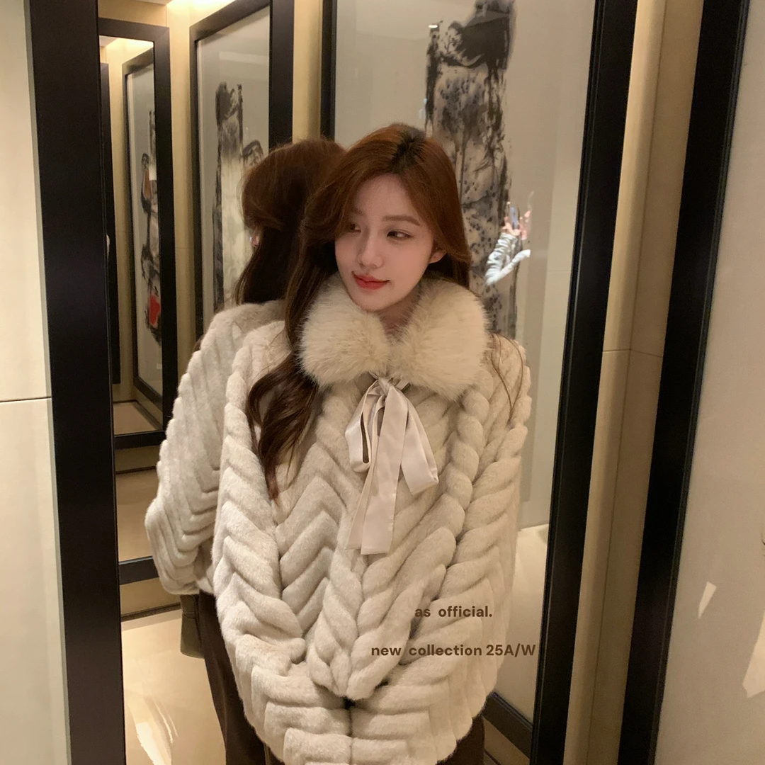 人造皮草 ‘冬日软妹’韩剧女主氛围！蝴蝶结环保小众炸街高级感女装
