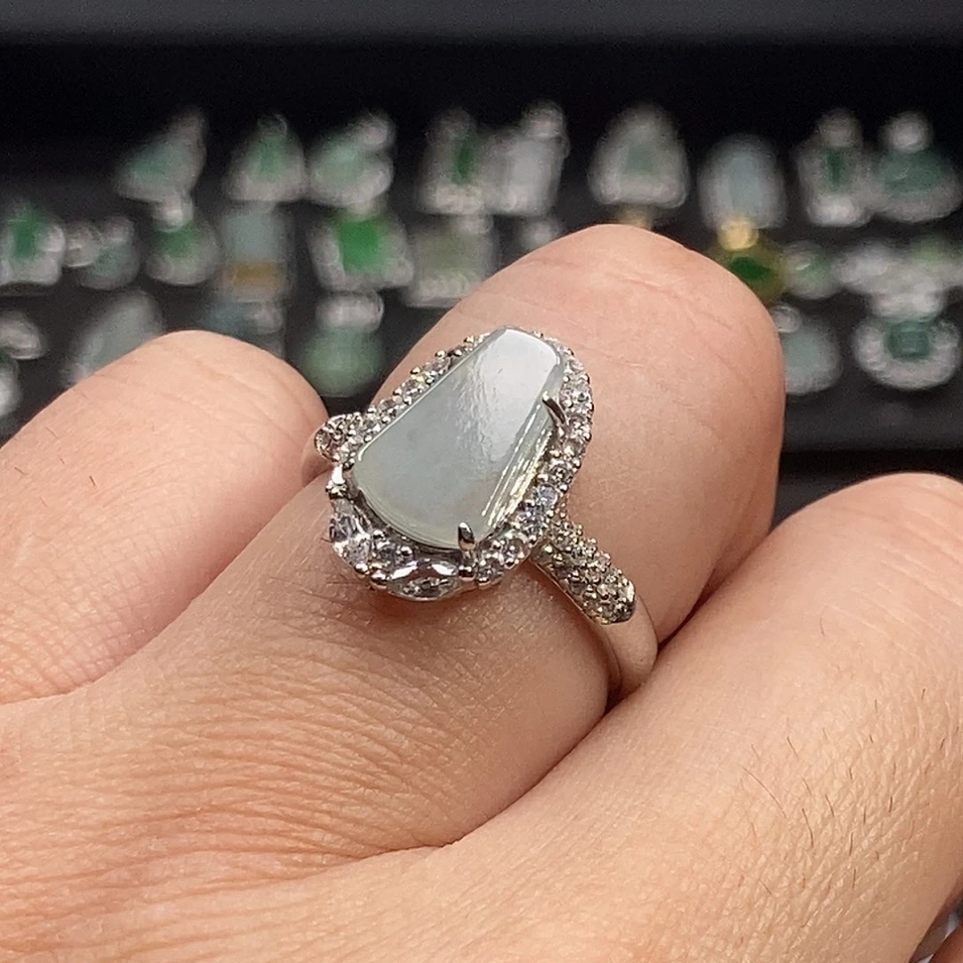 翡翠银S925镶嵌颈饰