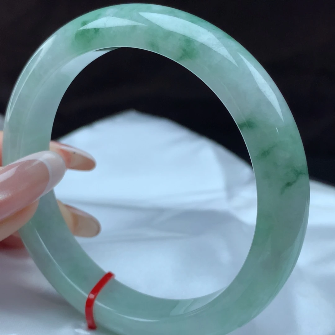 翡翠手镯未镶嵌23110，