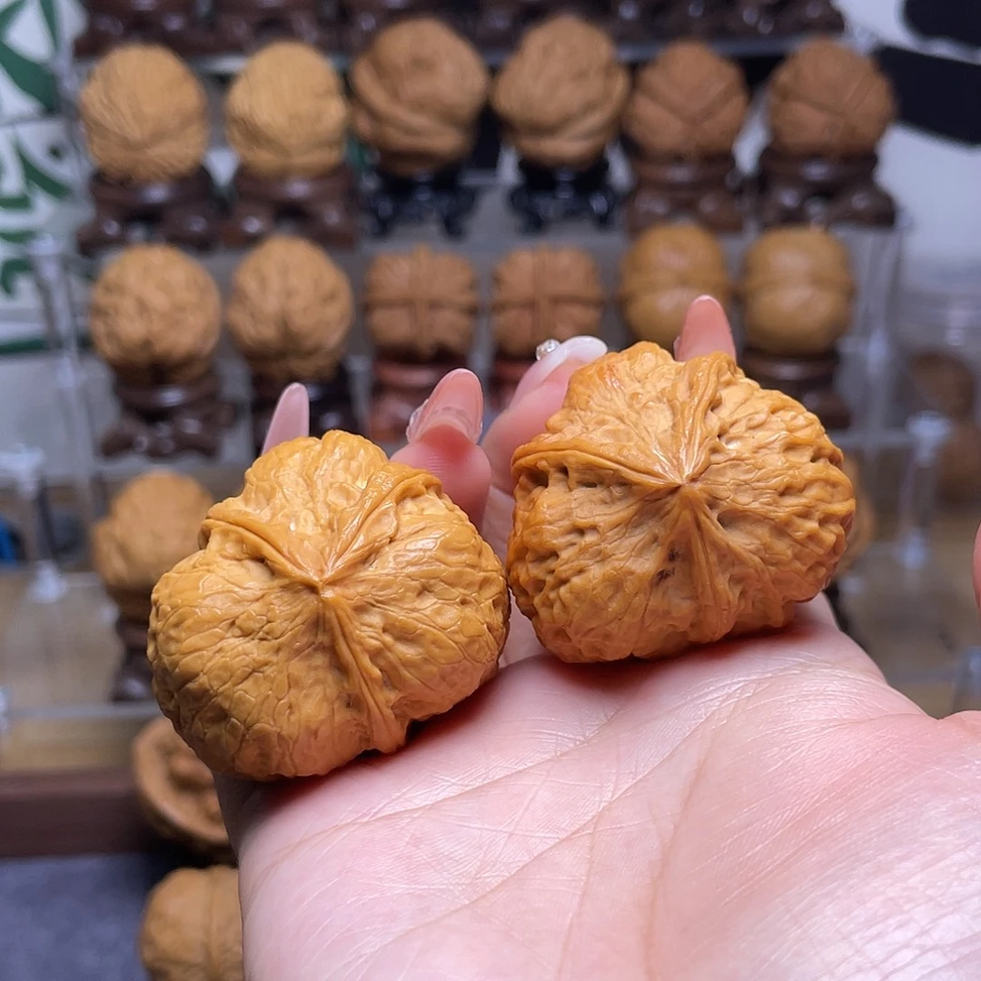 文玩核桃把件2…………41mm