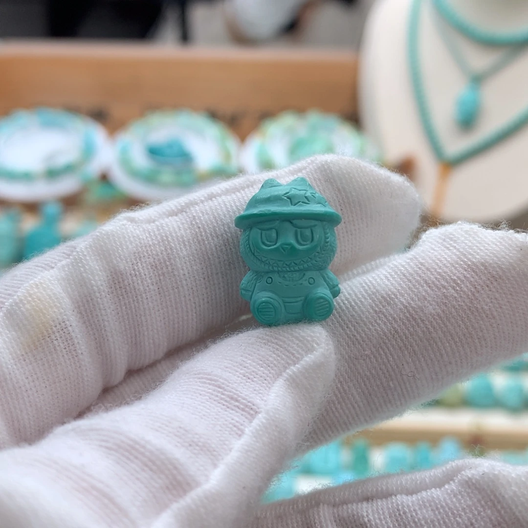 绿松石未镶嵌绿松石拉布布