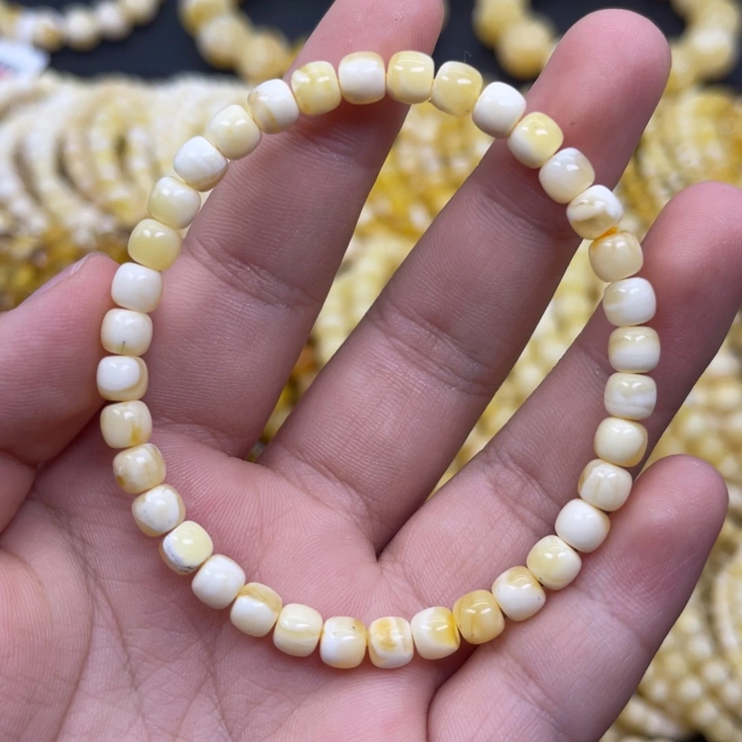 未镶嵌琥珀珠宝奇石5.5m（微瑕）