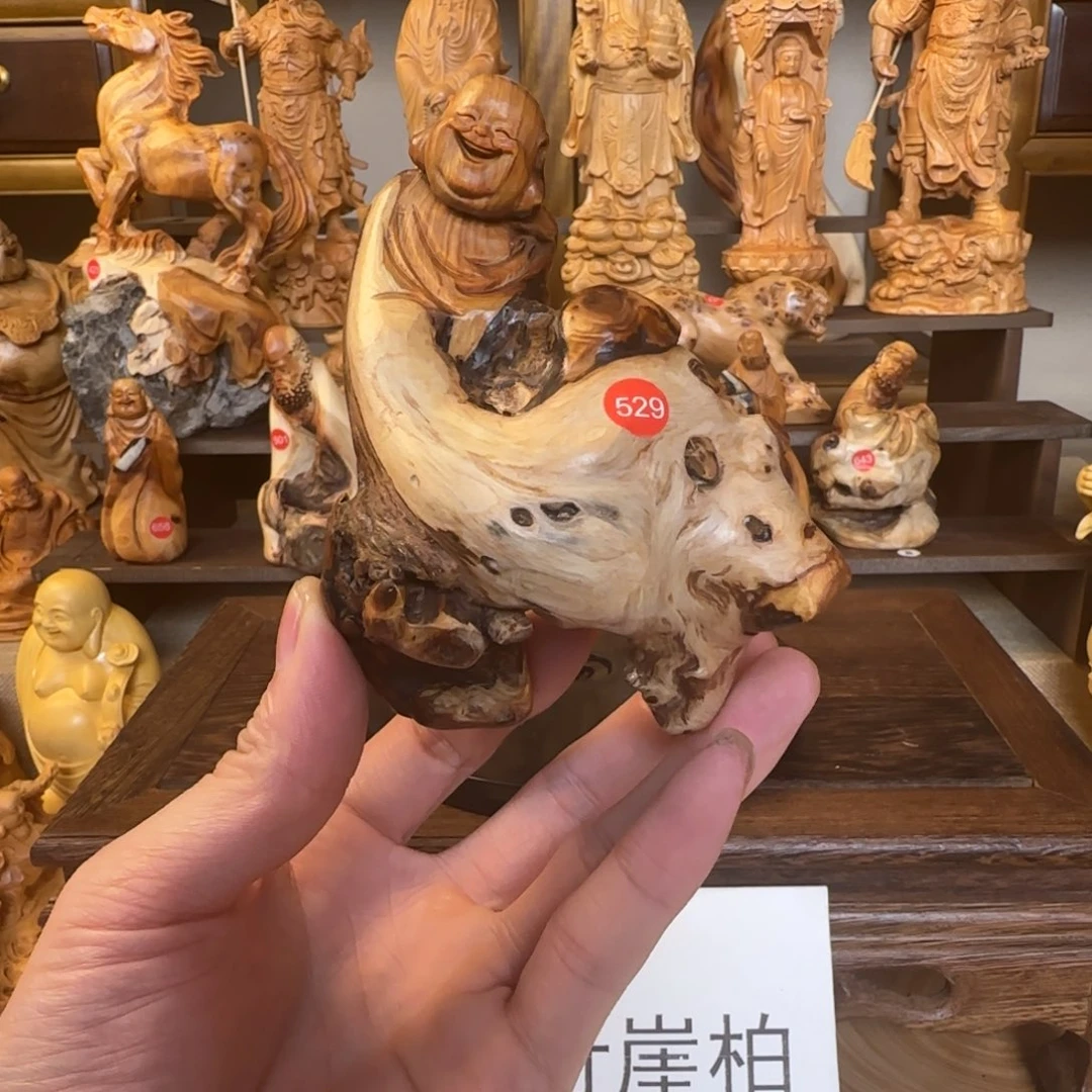 崖柏小木匠艺雕一物一拍