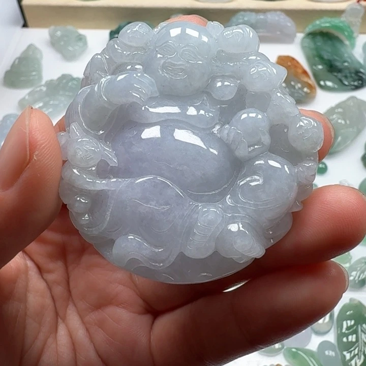 翡翠未镶嵌颈饰翡翠