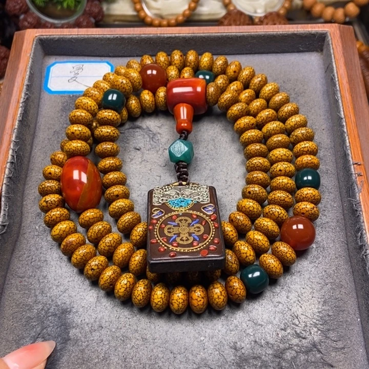 星月菩提吊坠菩提