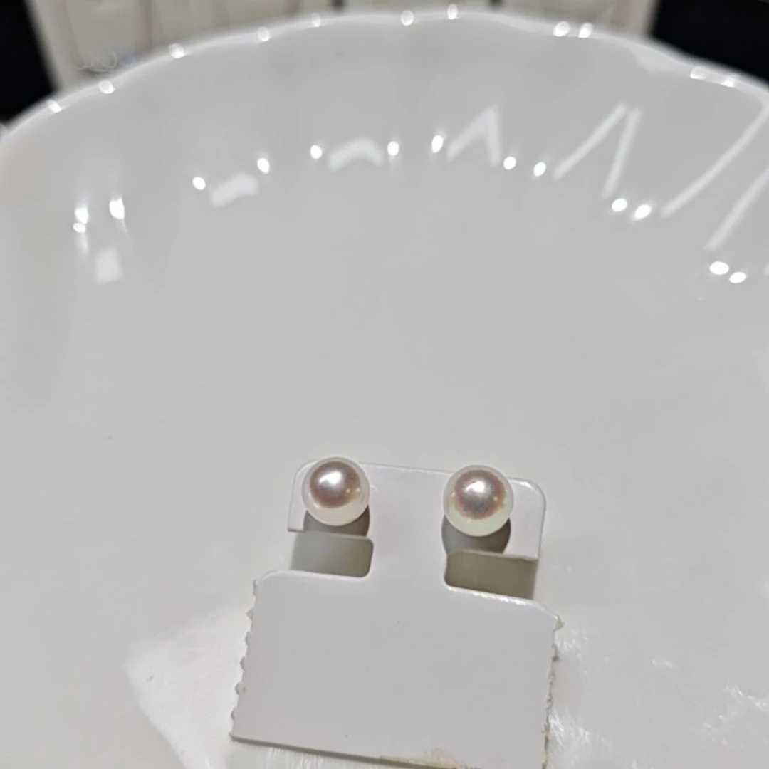 未镶嵌海水珍珠耳饰8-9mm