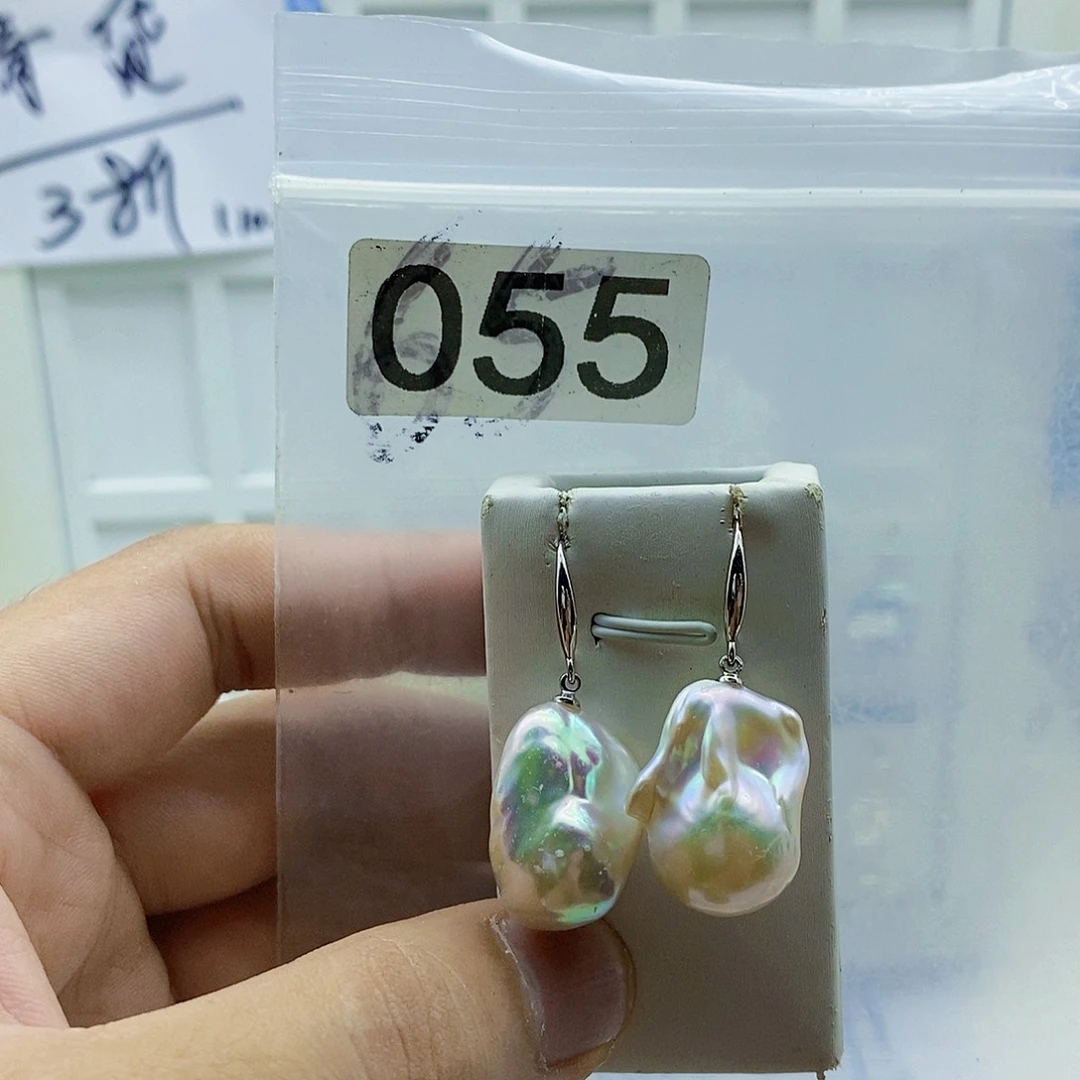 淡水珍珠颈饰合金