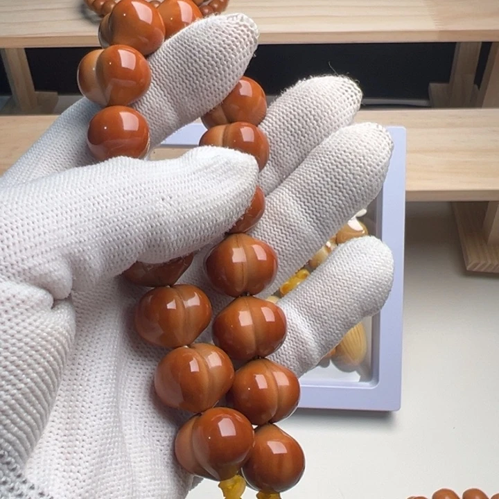 鋆***下手串猴头核桃猴头