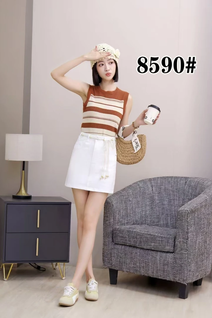 牛仔半身裙女夏季新款高腰显瘦防走光A字裙#8590