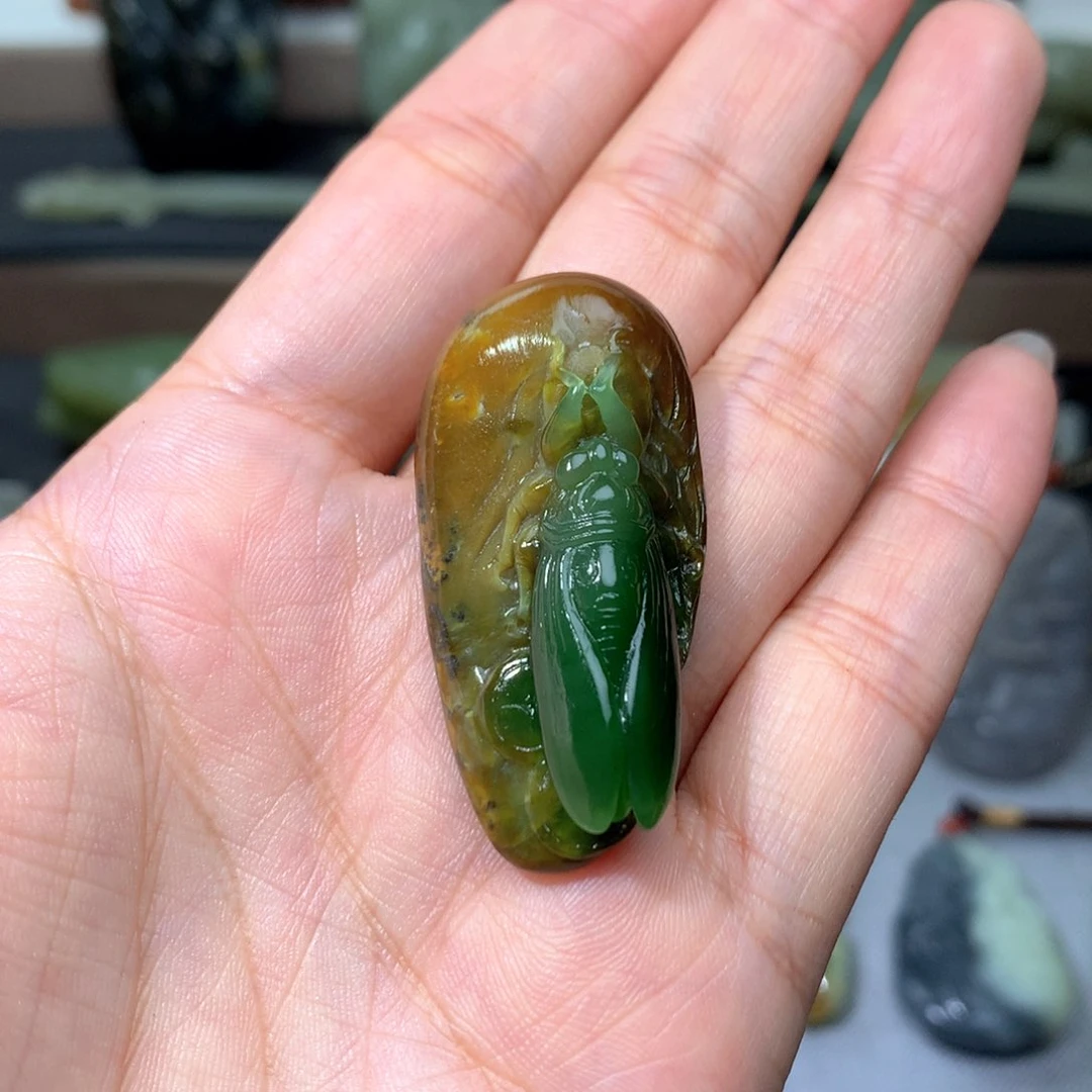 颈饰未镶嵌和田玉