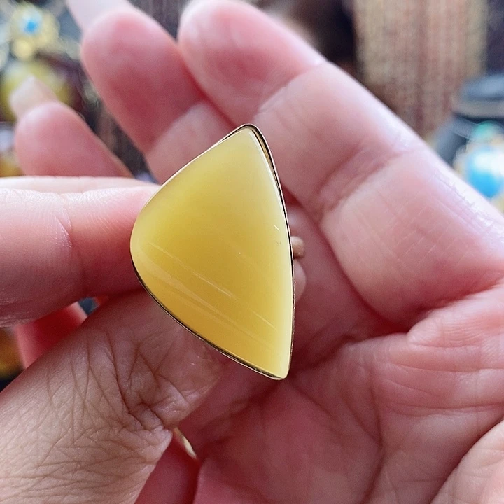 银S925镶嵌琥珀戒指戒指