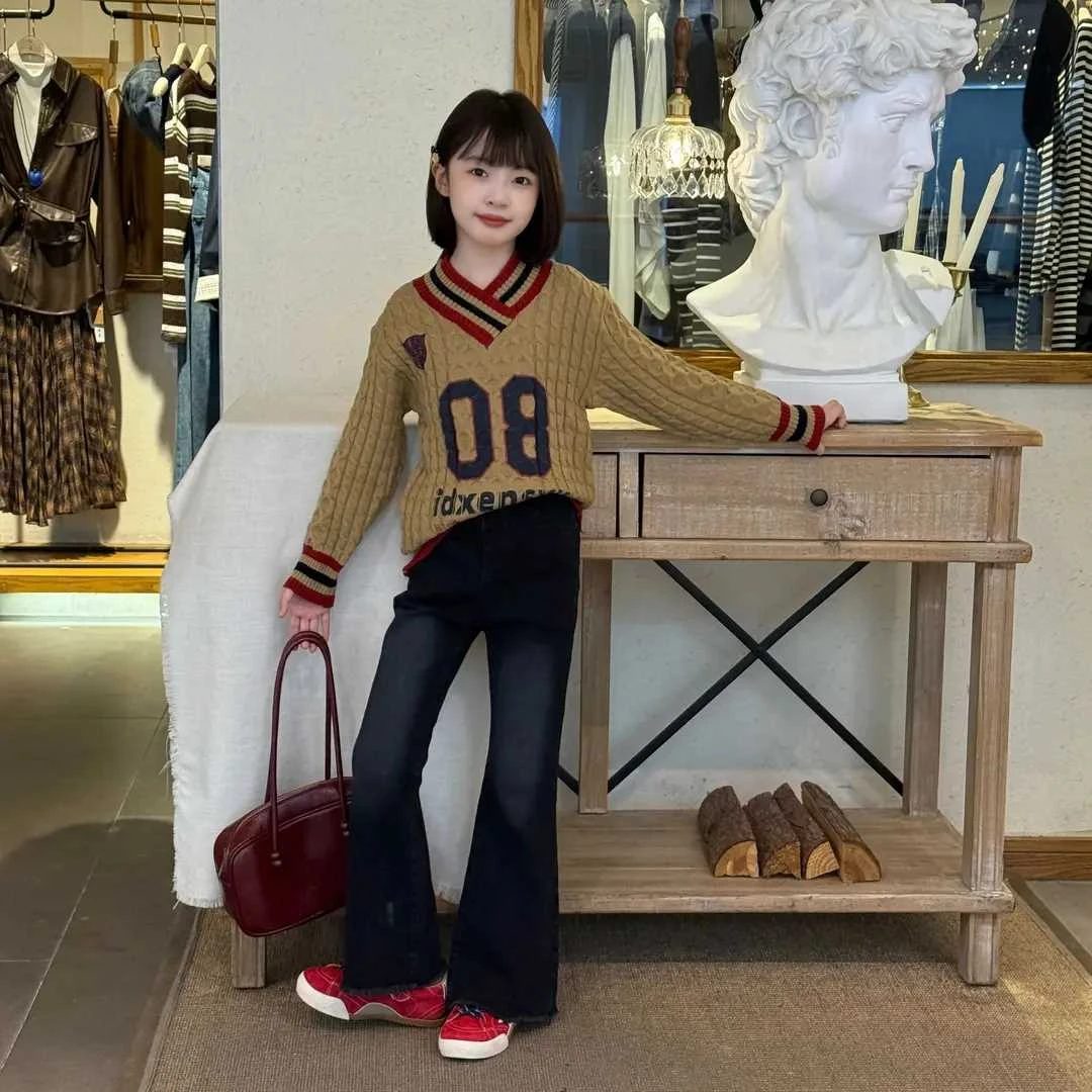 美式女童复古v领毛衣套头学院2025秋冬设计麻花针织衫弹力牛仔裤
