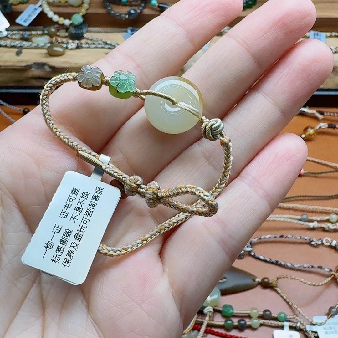 风***2未镶嵌手链和田玉
