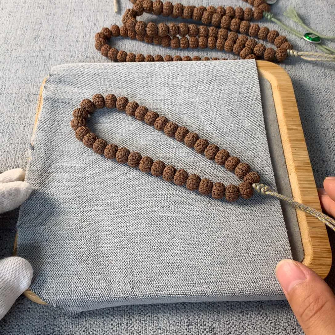 金刚菩提吊坠豆*抖老树王手持