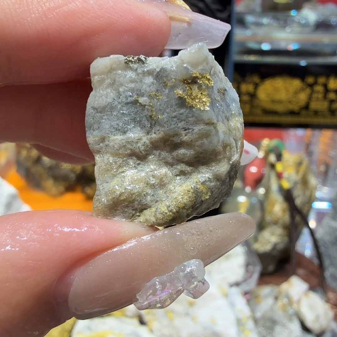 笑11.8g左右聚金阁天然明金矿标