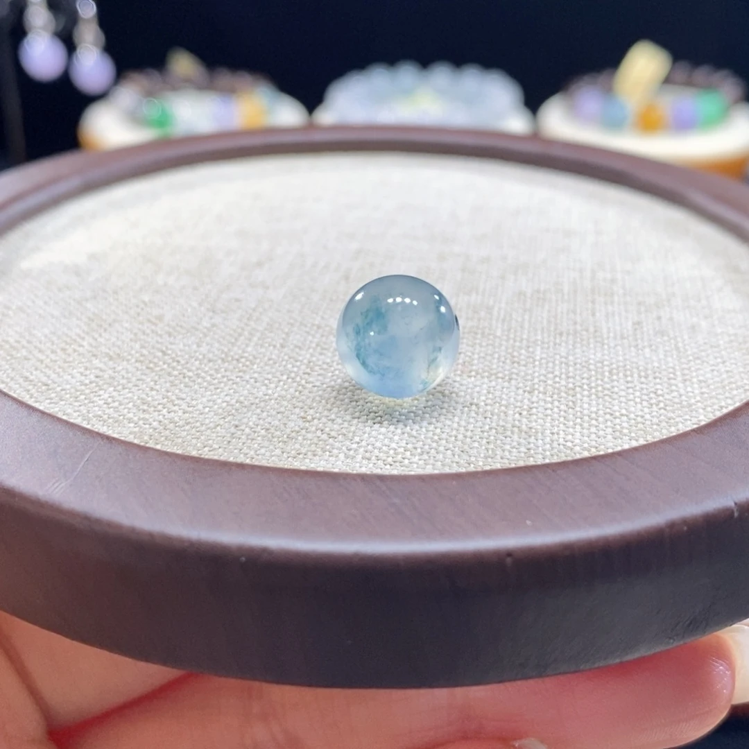 翡翠未镶嵌颈饰翡翠高冰蓝花珠12mm