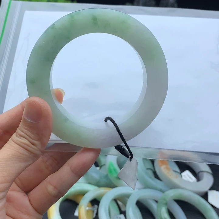 定制翡翠翡翠手镯未镶嵌